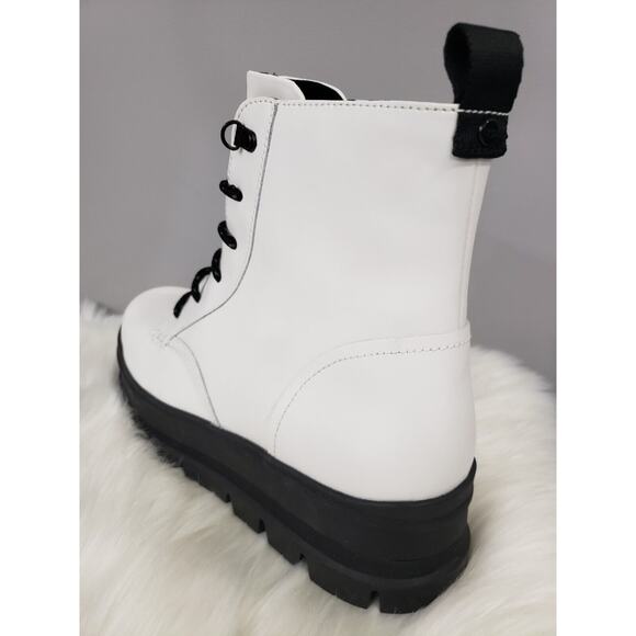 NEW Size 11 UGG Solid White Sidnee Waterproof Platform Lug Combat Boots Punk - Picture 4 of 7
